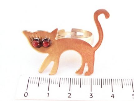 Kitty ring