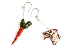 Rabbit and carrot earings