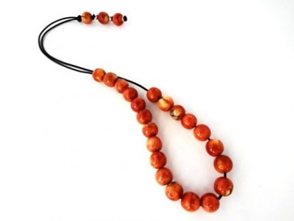 Worry bead apple coral
