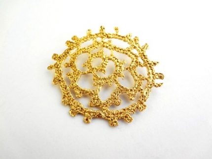 Flower gold plated silver pendant