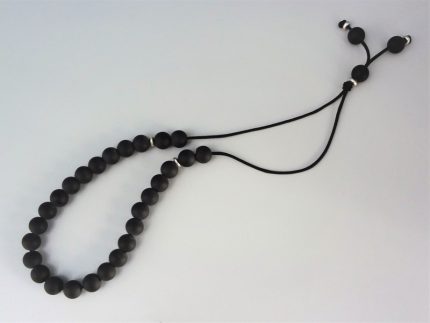 Worry bead black mat onyx